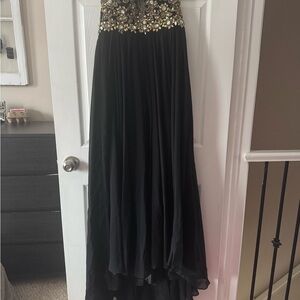Elegant Black and Gold Prom Dress